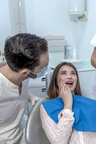 Best Emergency Tooth Extraction in Vinton, IA